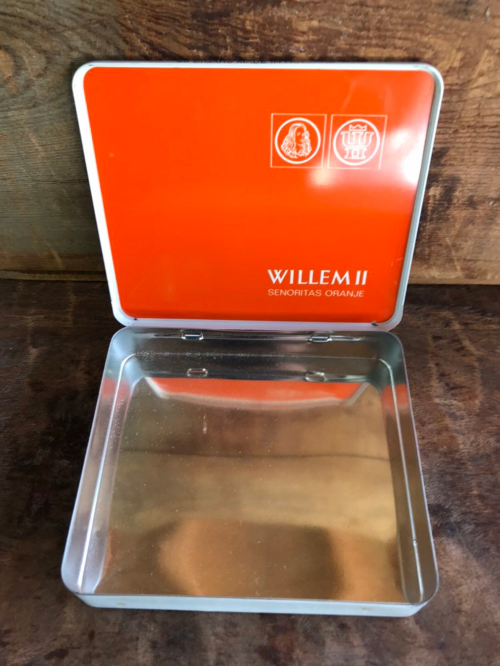 vintage-willem-ii-cigars-tin-etsy