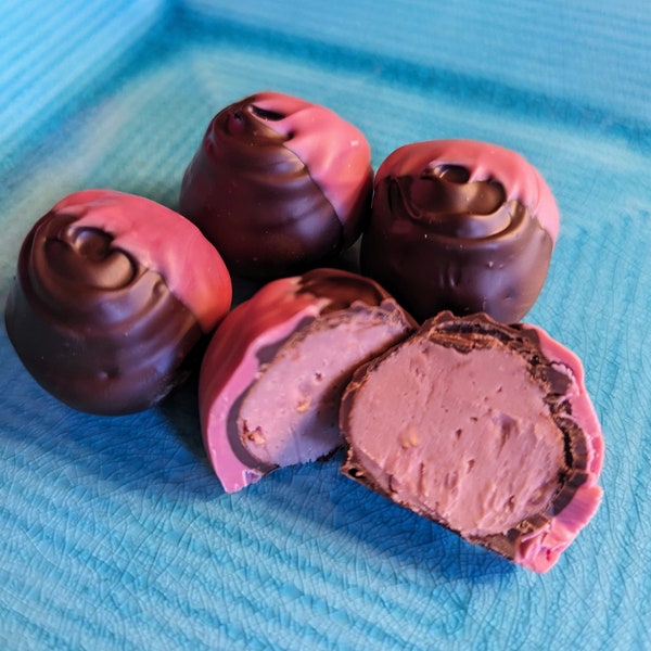 Mothers Day Artisan Gourmet Fair Trade Ruby Chocolate Sake Hand Rolled Truffles (4pc or 8pc)