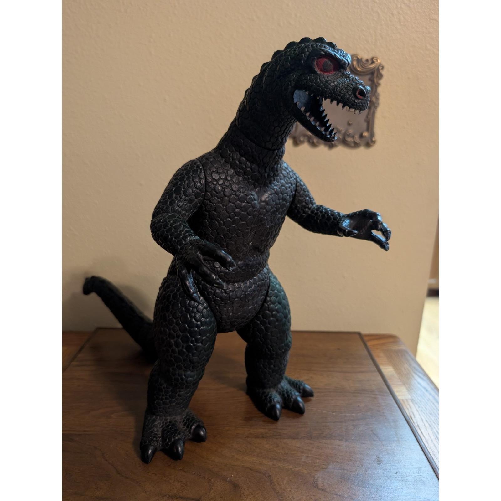 Vintage 1986 Dor Mei Godzilla 14