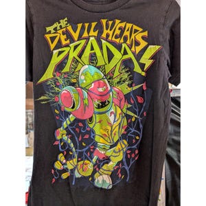 Vintage The Devil Wears Prada Alien Band Shirt Metalcore Rock 2010 Small Medium