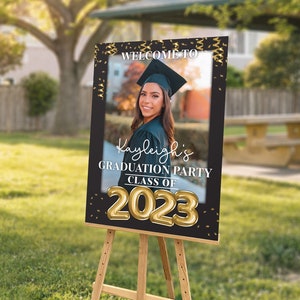 Class of 2024, Graduation Photo Welcome Sign, Senior Grad Party Welcome Sign, Coroplast Board Sign, High School Graduation Party Sign