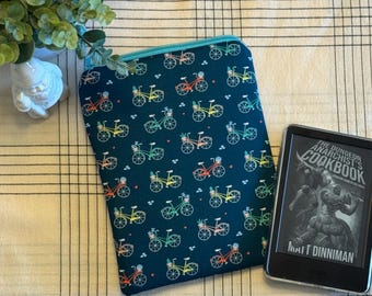 The Cute Kindle Sleeve