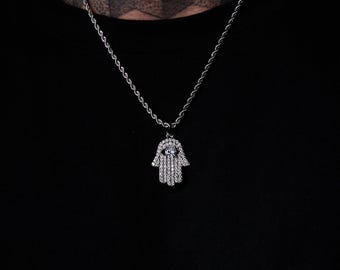Micro Hamsa Hand Anhänger | Weiß Gold Plated CZ | Pavé Evil Eye Charm Halskette | Geschenk für Ihn