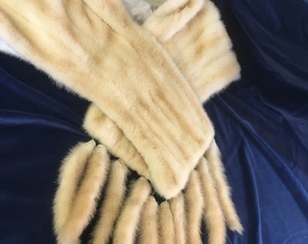 On SALE Honey Blonde Champagne Mink Stole