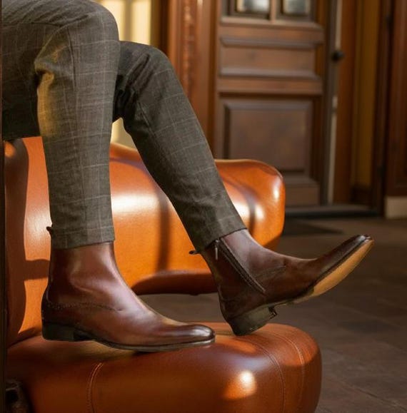 ハンドメイドブラウンレザーサイドジッパーバイカーブーツ（メンズ