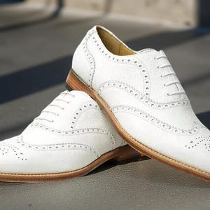 Handmade Men wingtip brogue formal shoes, Men party dress white shoes, Men shoes