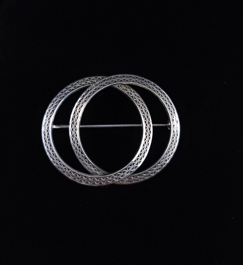 Interlocking Filigree Slider Vintage WRE Sterling Silver Interlocking Circle Filigree Brooch - Etsy