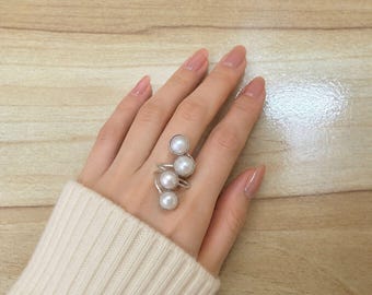 Spiral Freshwater Pearl Statement Ring, Silver-Toned Band Jewelry