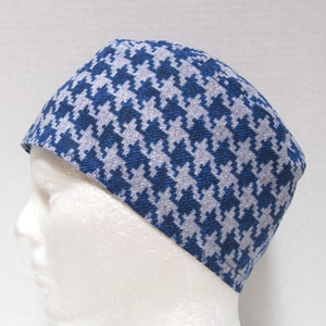 Mens Scrub Cap, Skull Cap or Surgical Cap in a Blue and Grey Houndstooth Print