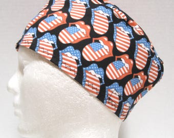 Gorro médico rojo, blanco y azul para hombre