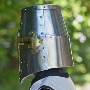 Medieval  18 Guage Helmet Medieval Crusader Knight Templar Armor Larp Great Gift Armour Steel Greek Functional Helmet Armory
