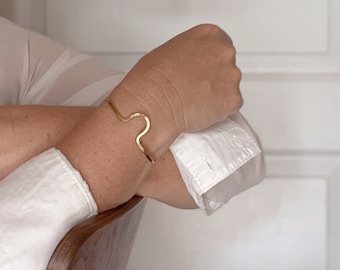 Basin Cuff, Hammered Brass Cuff, Stacking Cuff Bracelet, Minimal Cuff Bracelet