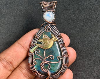 Copper Wire Wrapped Labradorite & Moonstone Pendant Necklace, Handmade Crystal Jewelry, Boho Gift, 5.7cm Stone Necklace