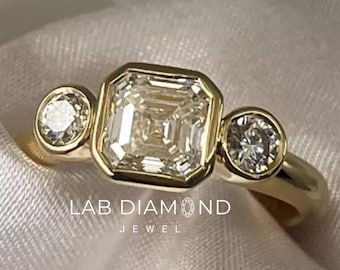 Anillo de compromiso con bisel de 1,50 quilates de diamantes cultivados en laboratorio de talla Asscher, anillo de bodas de tres piedras, anillo de propuesta de oro vintage, regalo para ella, anillo de aniversario.
