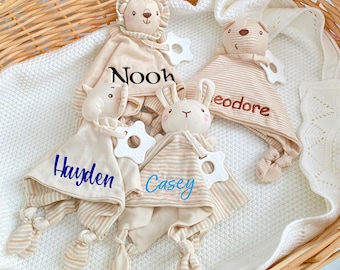 名前入りのベビーラビー、カスタムセキュリティブランケット、新生児ギフト、ベビーシャワープレゼント、柔らかいぬいぐるみの動物型コンフォートトイ