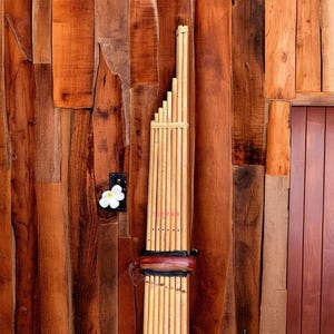 Traditional Isaan Lao Thai music instrument Bamboo Khaen CM 85 cm Handcrafted Silver Reed
