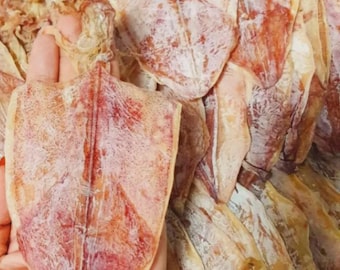 Calamar seco tailandés para barbacoa: marisco secado al sol, calamar entero de 10 cm, ligamentos de comida callejera asiática.