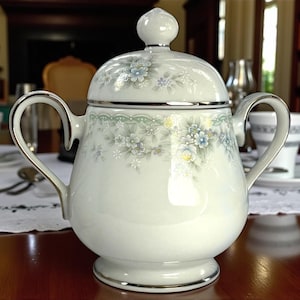 Vintage Noritake Limerick Sugar Bowl: Fine Bone China, Platinum Trim