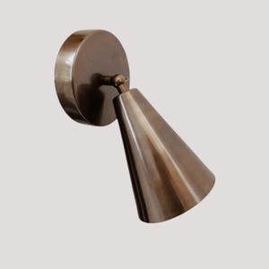 Luxury Vintage Brass Wall Sconce – Adjustable Cone Shade Light Fixture for Modern & Classic Interiors