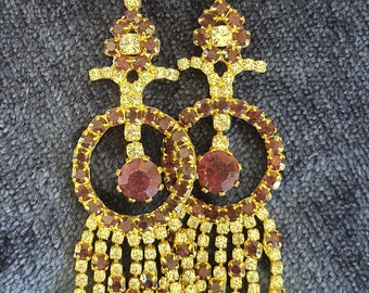 Jhumkas