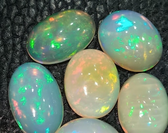 6 piezas de formas ovaladas de 17 quilates, cabujón ovalado, cabujón de ópalo de fuego múltiple, cabujón de ópalo etíope natural, piedra preciosa de ópalo para hacer joyas.