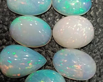 Cabujón de ópalo de 14 quilates, cabujón de ópalo de fuego múltiple, piedra preciosa de ópalo de cabujón de ópalo etíope natural para la fabricación de joyas.