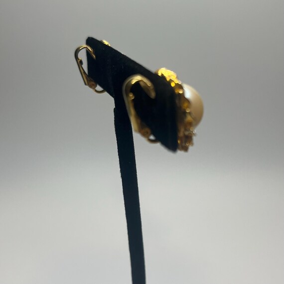 Vintage Richelieu gold tone pearl and faux diamon… - image 4