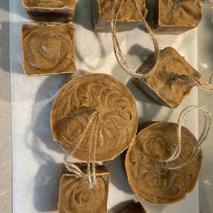 Handmade Coffee Scrub Soap Bar – Natural Exfoliating Soap with Ground Coffee, Fragrance-Free, Eco Friendly Skincare Gift