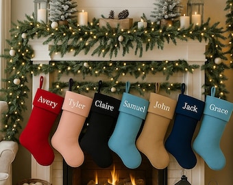 Medias navideñas de terciopelo personalizadas, nombre personalizado bordado/monograma, medias navideñas familiares, decoración navideña, decoración festiva