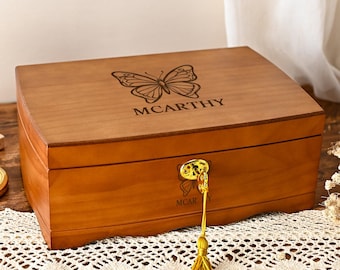 Custom Engraved Wooden Jewelry Box, Jewelry Organizer Wedding Gift Gifts for Her Mom Women's Jewelry Collection