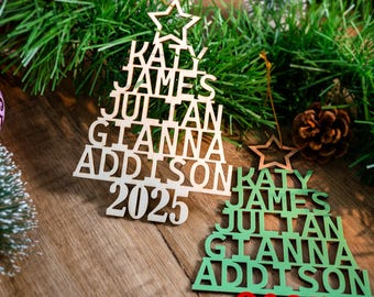 Aangepaste stamboomdecoratie, gepersonaliseerde 2025 familienamen kerstornament, kerstboomdecor, houten naamornamenten, cadeau voor familie
