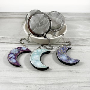 Crescent Moon Tea Infuser Ball:  Tea Lover Kitchen Gift for Loose Leaf Brewing
