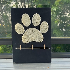 Paw String Art
