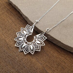 Mandala Bloom Pendant Necklace in Oxidized Silver