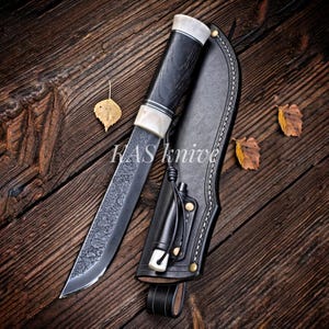 Beautiful handmade Viking knife with black leather sheath, Gift for Viking lover&#39;s. Anniversary and birthday Gift. Gift for Him