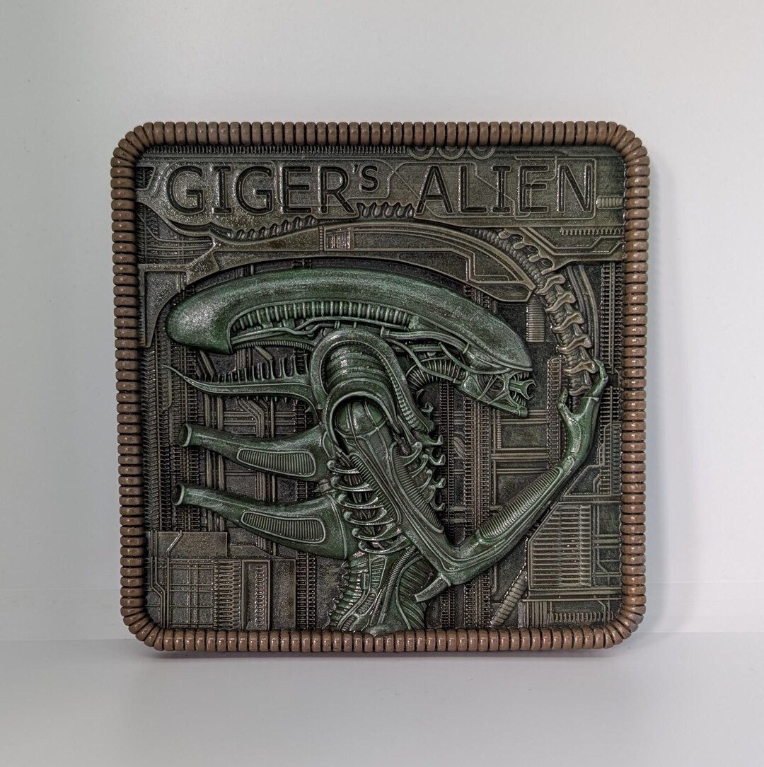H.R. Giger Alien Inspired Wall Relief 3D Resin 5.9x5.9in Hand Painted ...