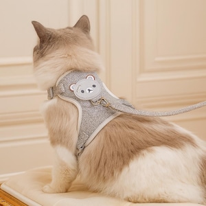 Harness and Leash for Small Pets – Handmade Teddy Bear Design – Adjustable Soft & Breathable Vest – Premium Comfort for Cats and Small Dogs