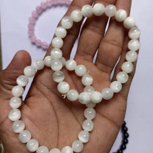 Natural Selenite Crystal Bracelet – Healing Stone Energy Bracelet for Protection and Cleansing – Gift for Men & Women