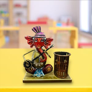 Handgefertigter Lord Ganesha Stifthalter