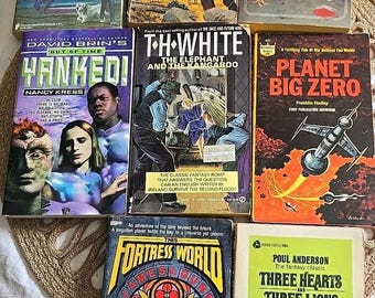 Lot of 8 Mixed Authors Classic Fantasy Science Fiction Paperback Novel Books