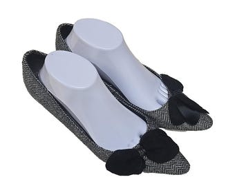Fioni Y2K Black Tweed Pointed Toe Preppy Kitten Heel Shoes Womans Size 8.5W