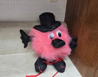 Vintage 1997 Fable Toy Corp Pink Fuzzy Pom Pom Plush Top Hat Boots 6 Inch