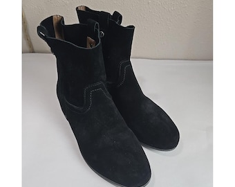 Frye & Co Sarah Shortie Black Suede Pull On Ankle Booties Womens Size 10M
