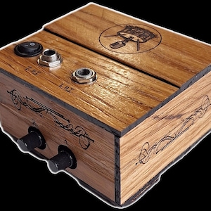 Handmade Oak Guitar Stompbox Mixer: 2-Channel Preamp