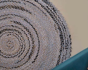 Hand braided cotton Round Jute rugs, Multicolor Door mat Custom size circle cotton dhurrie, Black and white circle area rug for doormat