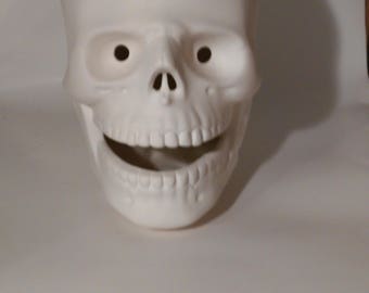 Ceramic bisque  ( Lg Skull Cut  ) U-Paint