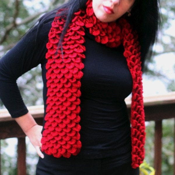 CROCHET PATTERN: Crocodile Stitch Neckwarmer - Permission to Sell Finished Product