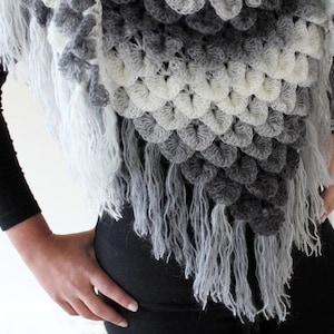 CROCHET PATTERN: Crocodile Dragon Stitch Triangle Shawl - Permission to Sell Finished Product