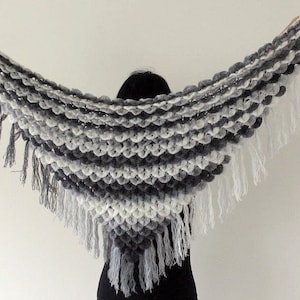 CROCHET PATTERN: Crocodile Dragon Stitch Triangle Shawl Permission to Sell Finished Product image 3