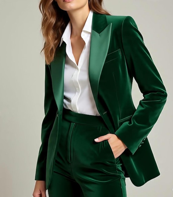 Women Green Velvet Suit | Designer 2 Piece Pant Set | Wedding Party Outfit | Custom Tailored Ethnic Wear | Handmade Formal Suit